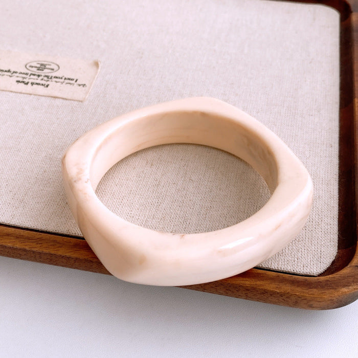 18# Bracelet-White-Square