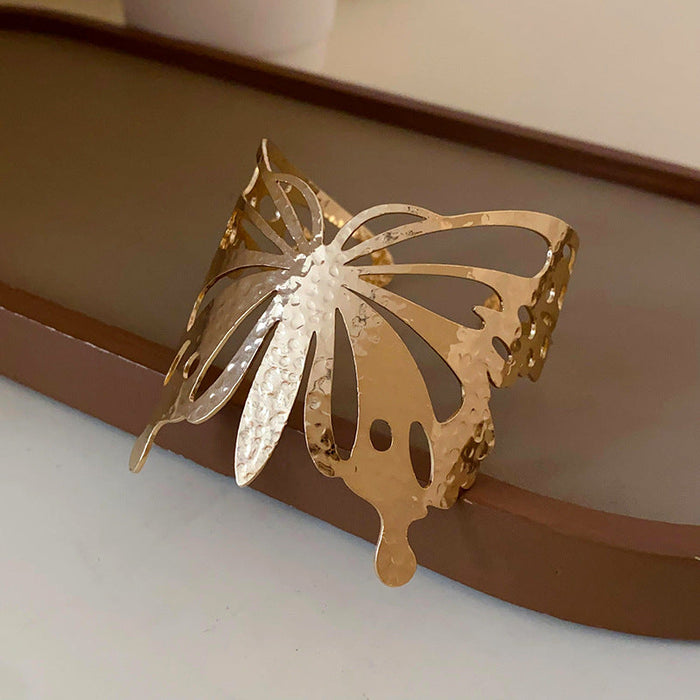 32# Bracelet-Gold