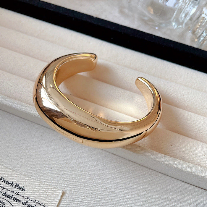 37# Bracelet-Golden-Glossy