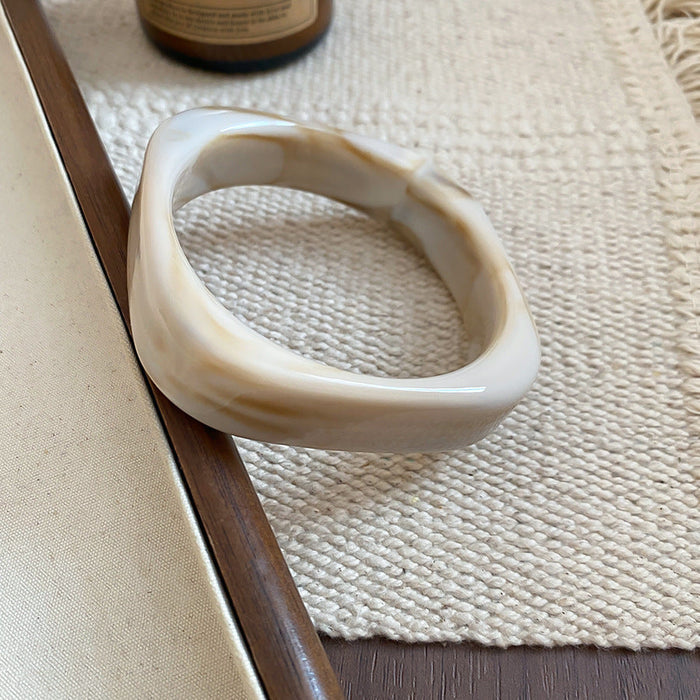 23# Bracelet-White