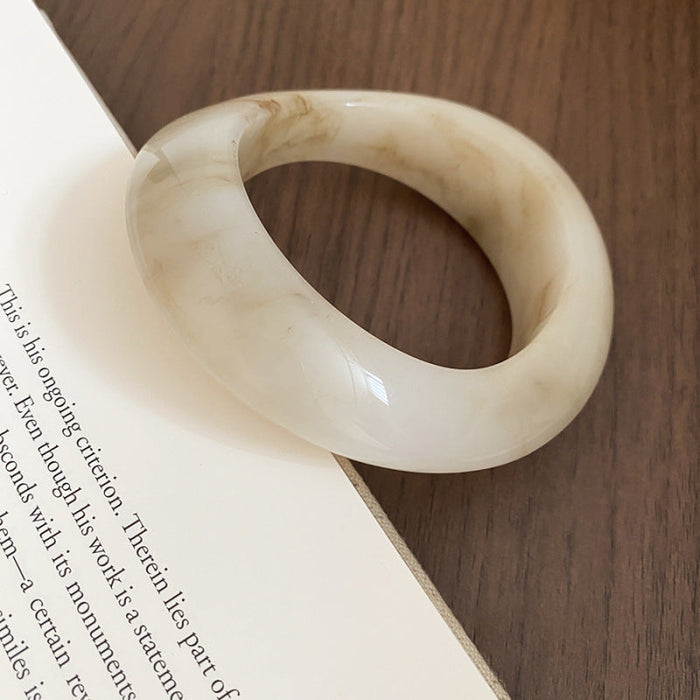 26# Bracelet-White