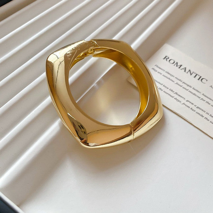 61# Bracelet-Gold