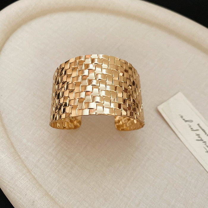 71# Bracelet-Golden-Square