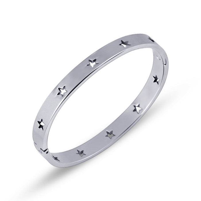 American Five-pointed Star Hollow Titanium Steel Bracelet