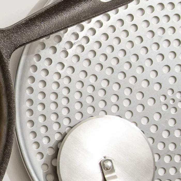 Browne Perforated Pizza Pan 12"
