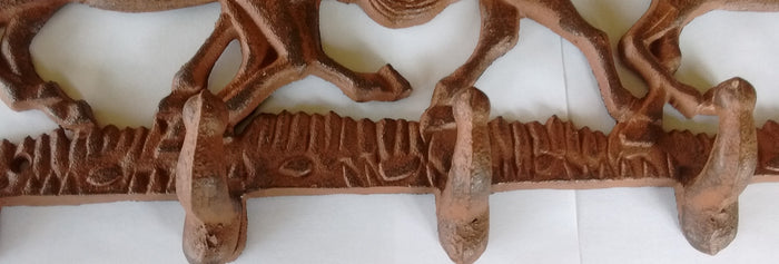 Decorative Running Horses Cast Iron Key Rack with 3 Horses and 5 Hooks