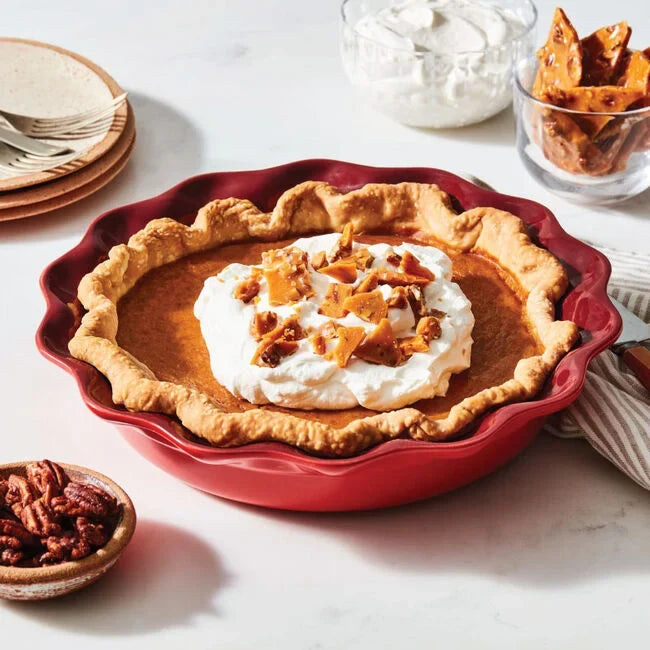 Le Creuset Heritage 23cm Pie Dish - Cerise