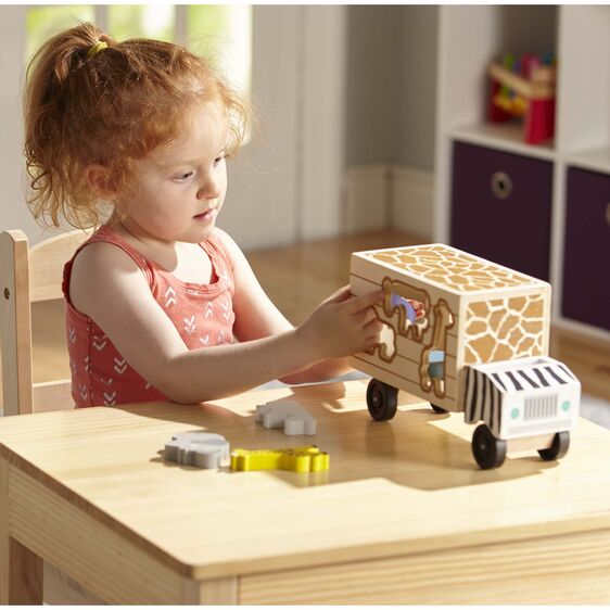 Melissa and Doug Animal Rescue Wooden 10 Piece Play Set Ages 2+