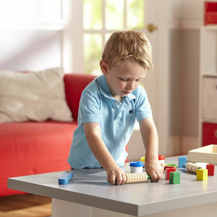 Melissa and Doug Shape, Model and Mold Molding Dough & Tools Kit Ages 3+ 000772001656