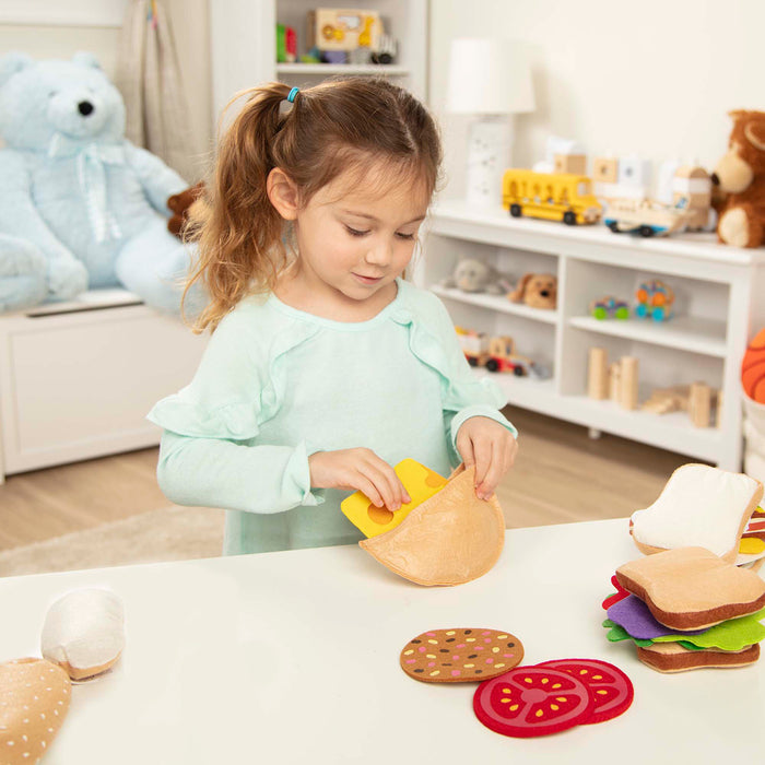 Melissa & Doug Felt Food Sandwich Play Food Set (33pc) Ages 3+