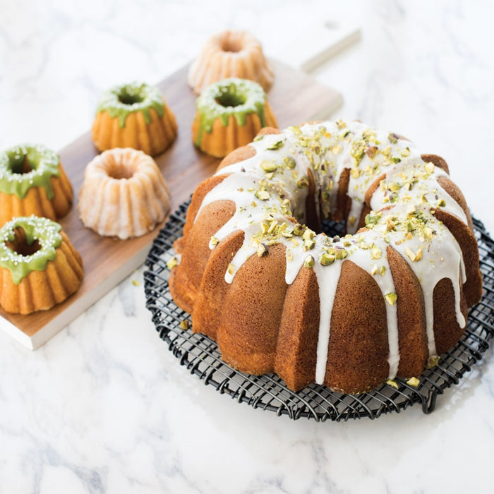 Nordic Ware Anniversary Bundt Pan-Pro with Handles