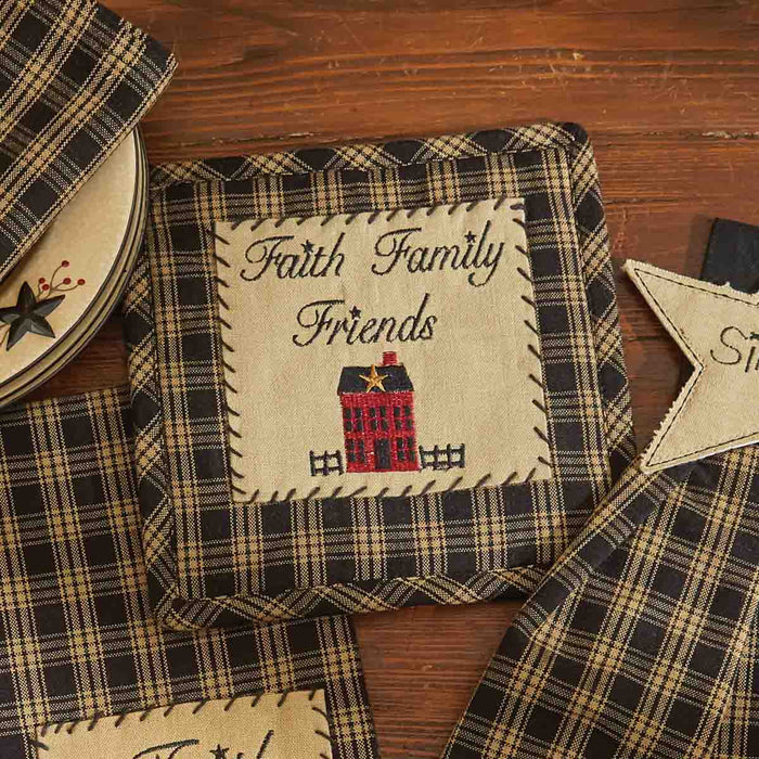 Park Design Sturbridge Home Faith Family Friends Plaid Potholder 8 x 8 Inches Square