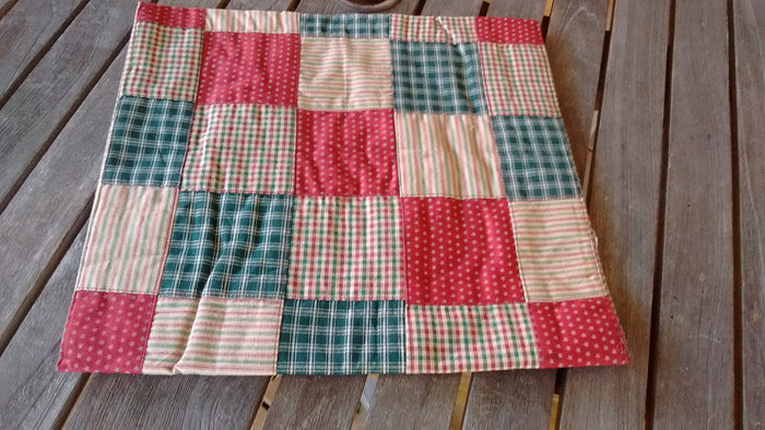 Park Designs - Christmas Quilt Runners 2 Sizes 13 x 36 or 54 Inches