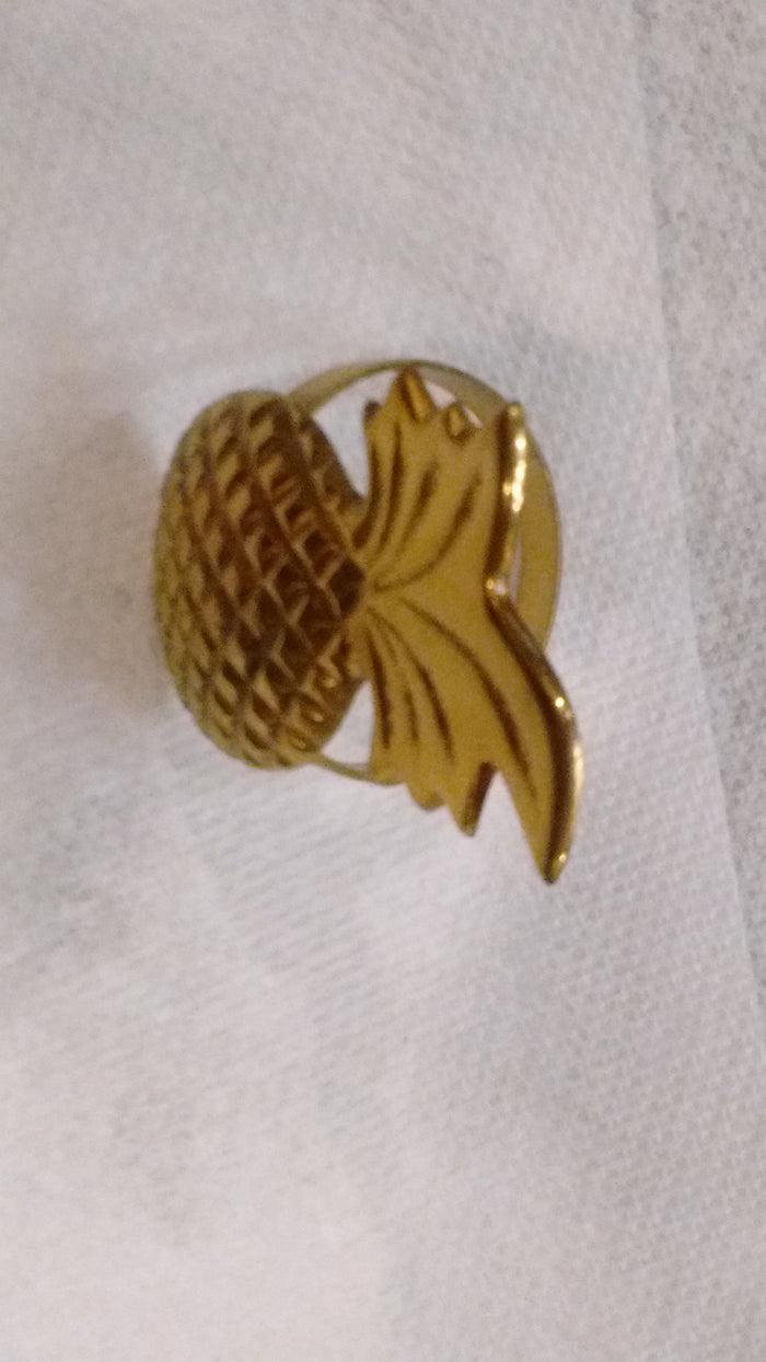 Park Designs Pineapple Antique Brass Napkin Rings Kitchen Dining Napkin Rings - Olde Church Emporium