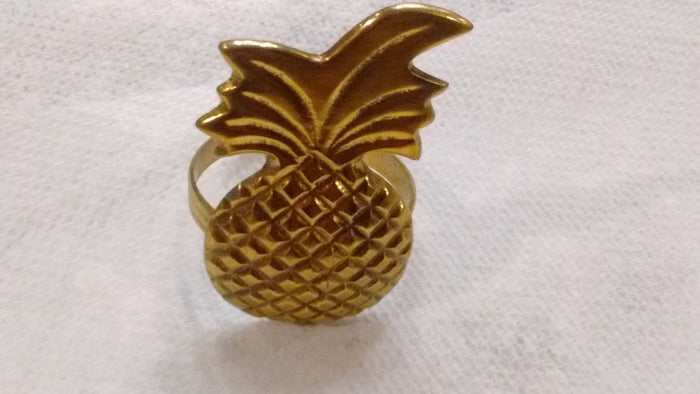 Park Designs Pineapple Antique Brass Napkin Rings Kitchen Dining Napkin Rings - Olde Church Emporium