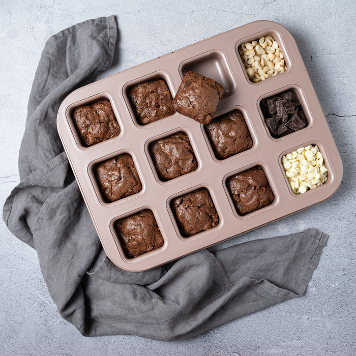 TheMix Shop Bakeware Rose Gold Brownie Pan
