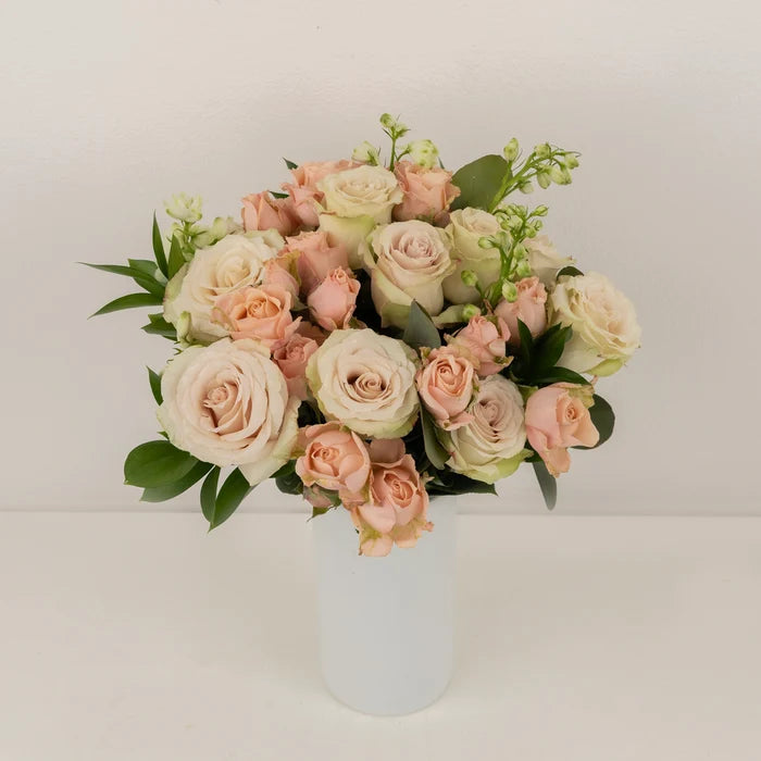 Sandy Sensations Flower Bouquet Vase - Image