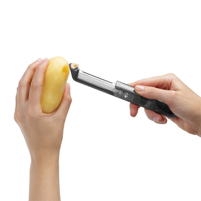 The Dream Farm Utensils Sharple Food Peeler Black