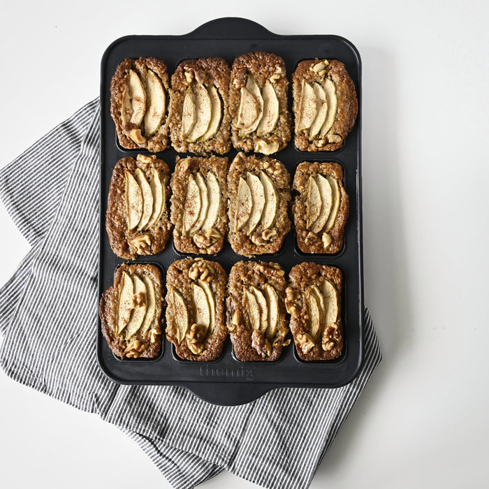 TheMix Shop Bakeware Silicone Mini Loaf Pan - Steel Frame